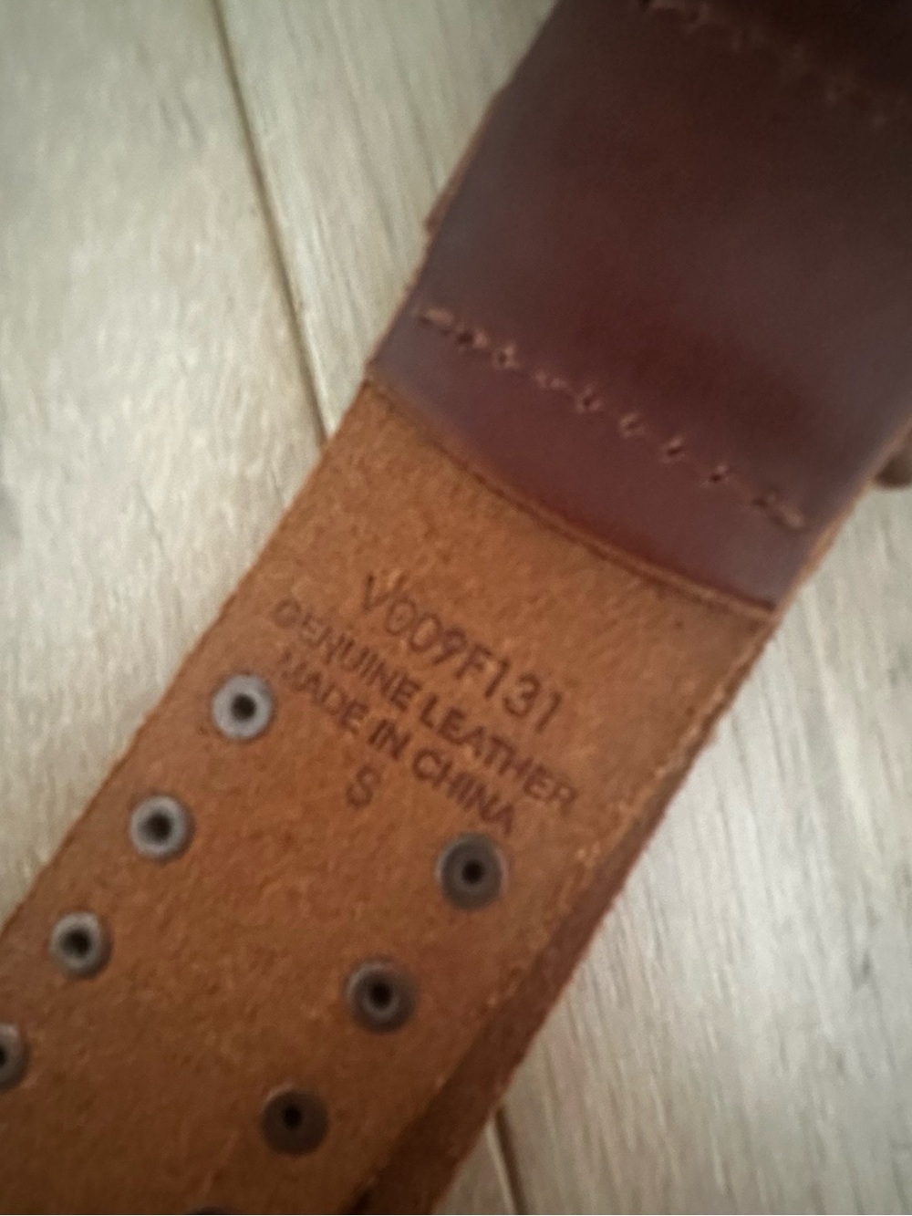 Vintage leather belt - Picture 4 of 15